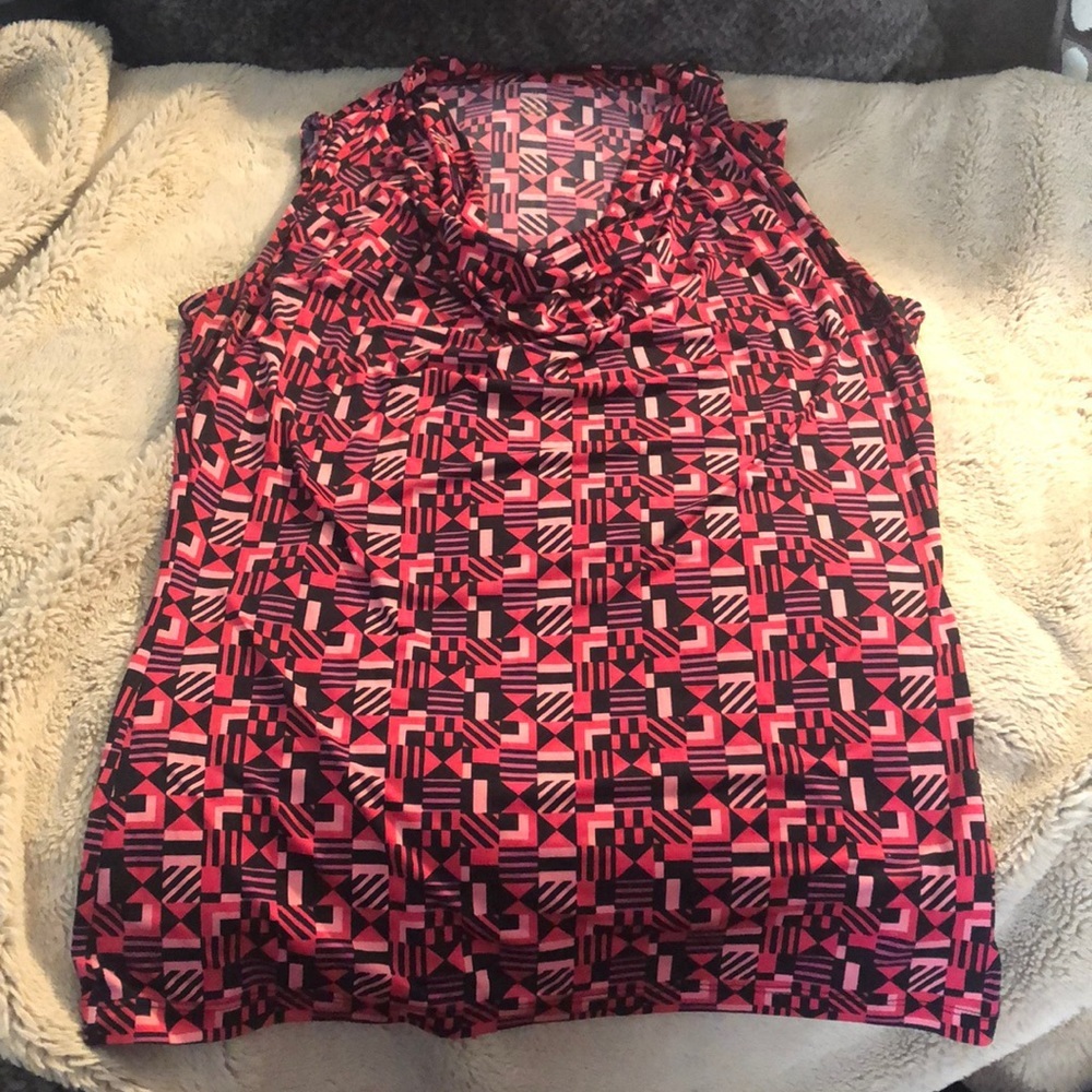 🎉4 for $20 Worthington Geometric Pattern Sleeveless Blouse, size Medium